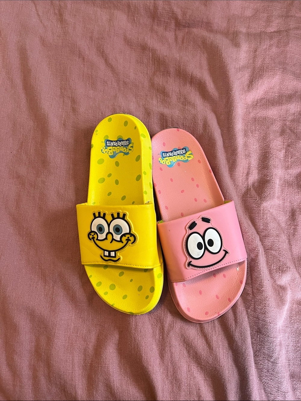 SpongeBob Squarepants Yellow & Pink women’s  Slide Sandals